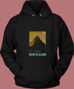 Vintage New Zealand Mitre Peak Mountain 80s Hoodie