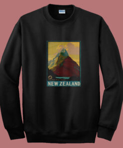 Vintage New Zealand Mitre Peak Mountain Summer Sweatshirt